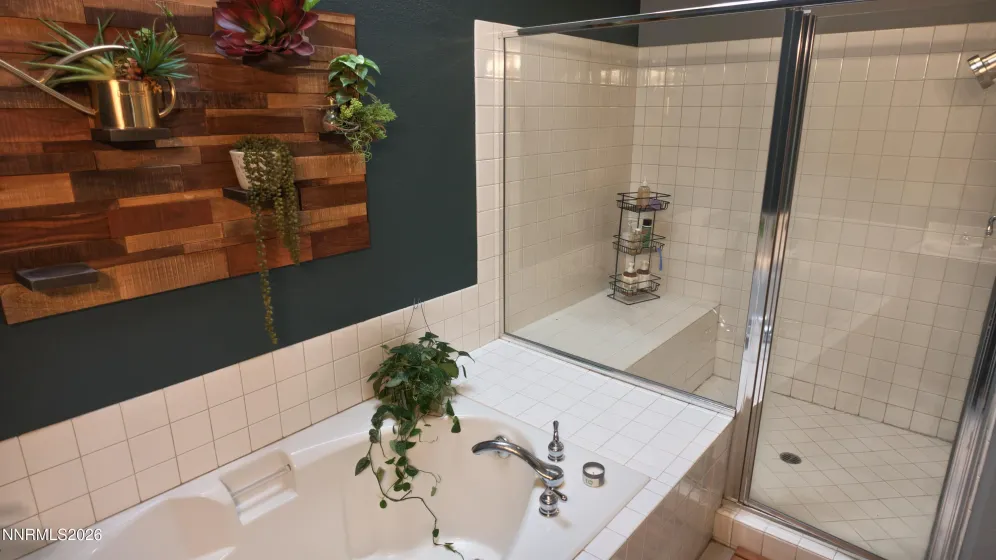 1340 Gleneyre, Reno, Nevada 89509, 2 Bedrooms Bedrooms, ,2 BathroomsBathrooms,Residential,Residential,Gleneyre,0,260010909