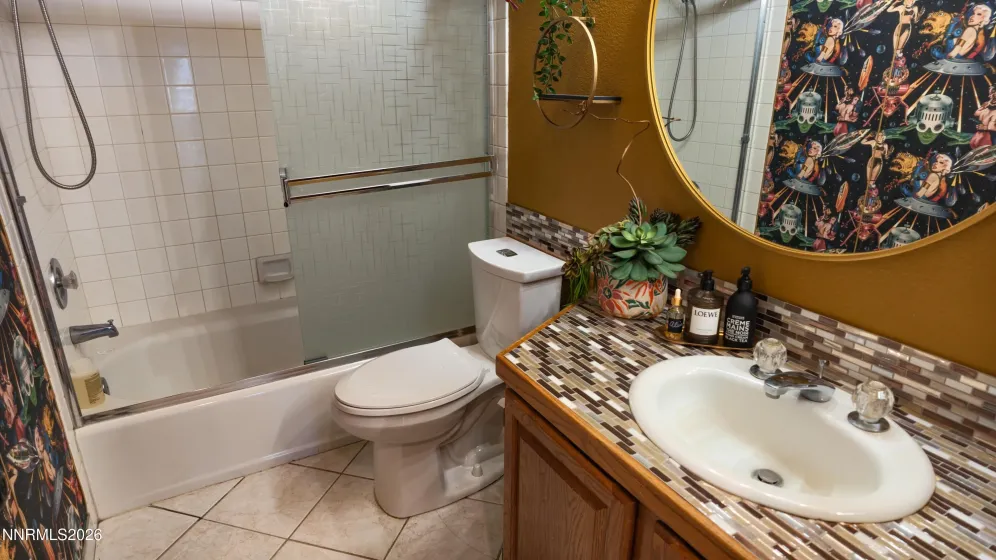 1340 Gleneyre, Reno, Nevada 89509, 2 Bedrooms Bedrooms, ,2 BathroomsBathrooms,Residential,Residential,Gleneyre,0,260010909