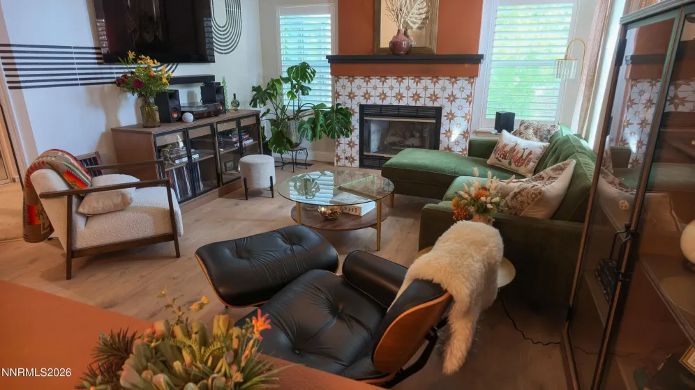 1340 Gleneyre, Reno, Nevada 89509, 2 Bedrooms Bedrooms, ,2 BathroomsBathrooms,Residential,Residential,Gleneyre,0,260010909
