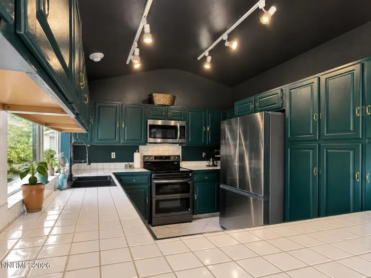 1340 Gleneyre, Reno, Nevada 89509, 2 Bedrooms Bedrooms, ,2 BathroomsBathrooms,Residential,Residential,Gleneyre,0,260010909