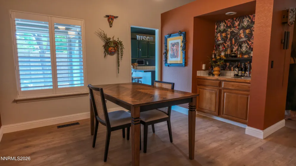1340 Gleneyre, Reno, Nevada 89509, 2 Bedrooms Bedrooms, ,2 BathroomsBathrooms,Residential,Residential,Gleneyre,0,260010909