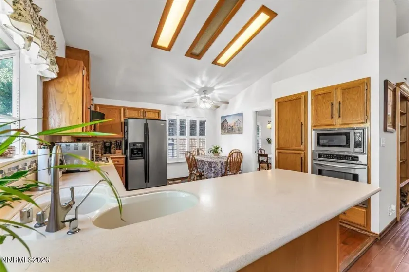 4401 Garratt, Sparks, Nevada 89436, 3 Bedrooms Bedrooms, ,2 BathroomsBathrooms,Residential,Residential,Garratt,0,260010913