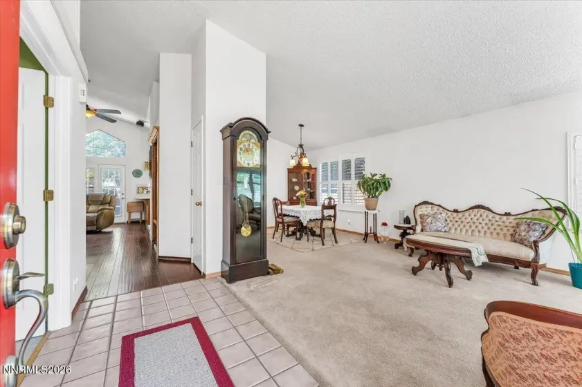 4401 Garratt, Sparks, Nevada 89436, 3 Bedrooms Bedrooms, ,2 BathroomsBathrooms,Residential,Residential,Garratt,0,260010913