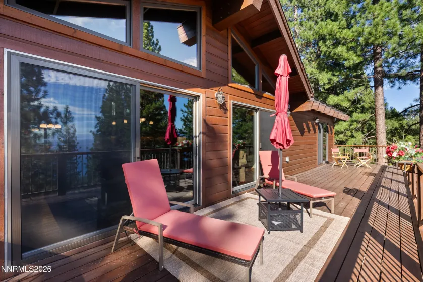 834 Tyner, Incline Village, Nevada 89451, 5 Bedrooms Bedrooms, ,5 BathroomsBathrooms,Residential,Residential,Tyner,0,260010915