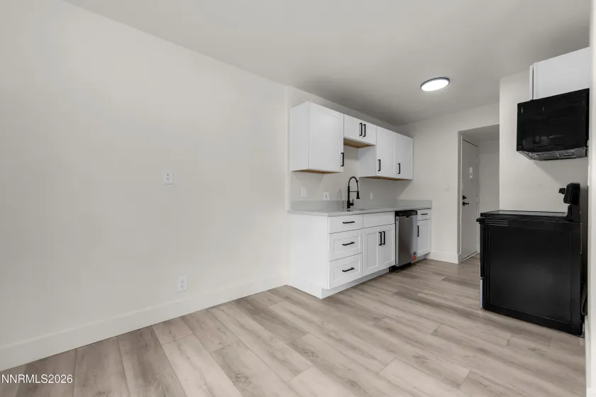 1539 Delucchi, Reno, Nevada 89502, 2 Bedrooms Bedrooms, ,1 BathroomBathrooms,Residential,Residential,Delucchi,0,260010920