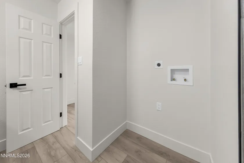 1539 Delucchi, Reno, Nevada 89502, 2 Bedrooms Bedrooms, ,1 BathroomBathrooms,Residential,Residential,Delucchi,0,260010920