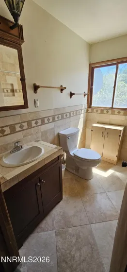 2nd Bathroom