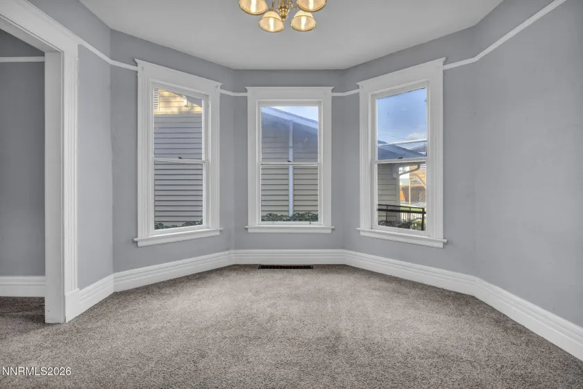 363 Roberts, Reno, Nevada 89502, ,2 BathroomsBathrooms,Residential Income,Residential,Roberts,0,260010922