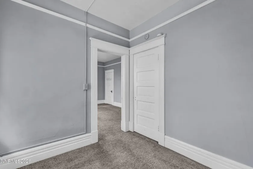 363 Roberts, Reno, Nevada 89502, ,2 BathroomsBathrooms,Residential Income,Residential,Roberts,0,260010922