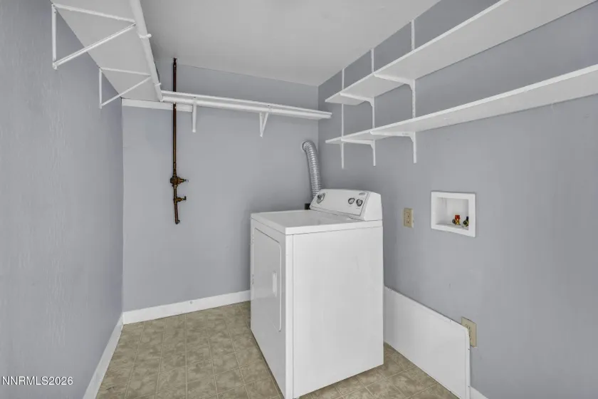 363 Roberts, Reno, Nevada 89502, ,2 BathroomsBathrooms,Residential Income,Residential,Roberts,0,260010922