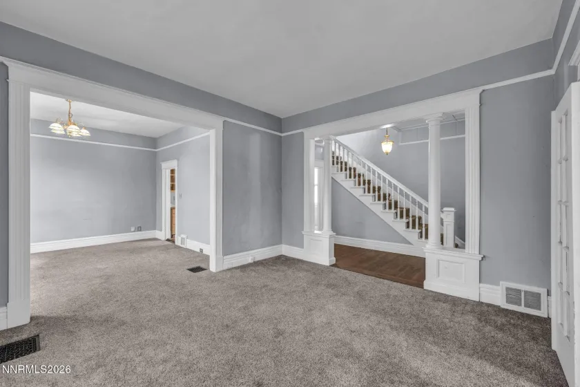 363 Roberts, Reno, Nevada 89502, ,2 BathroomsBathrooms,Residential Income,Residential,Roberts,0,260010922