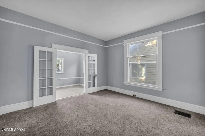 363 Roberts, Reno, Nevada 89502, ,2 BathroomsBathrooms,Residential Income,Residential,Roberts,0,260010922