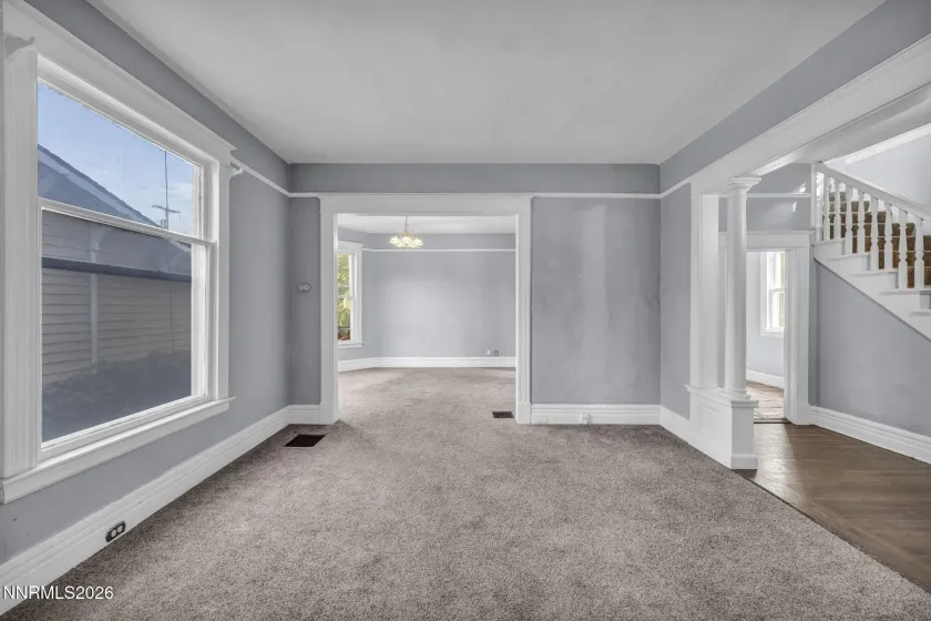 363 Roberts, Reno, Nevada 89502, ,2 BathroomsBathrooms,Residential Income,Residential,Roberts,0,260010922