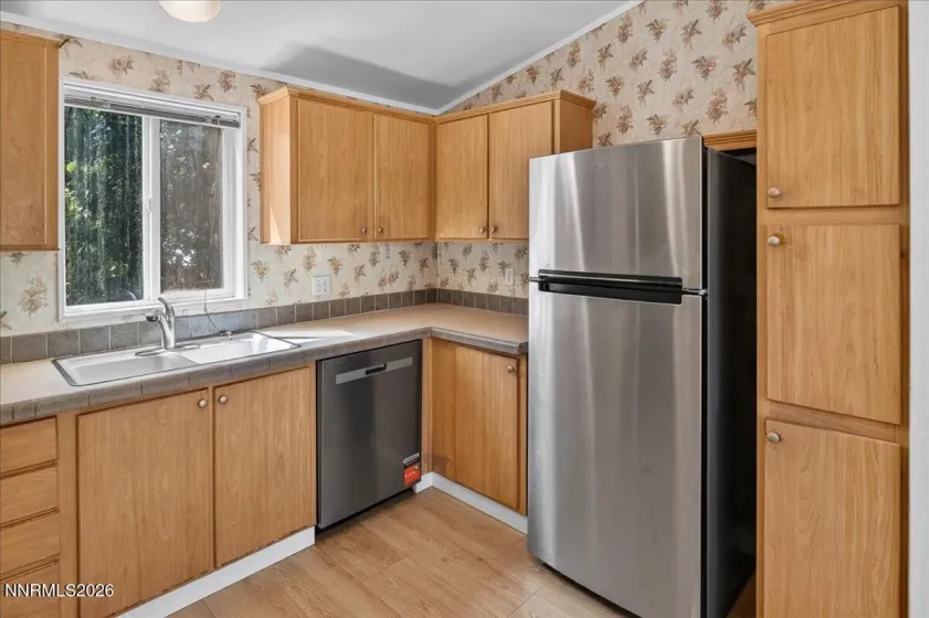 176 Crescent, Stateline, Nevada 89449, 2 Bedrooms Bedrooms, ,2 BathroomsBathrooms,Residential,Residential,Crescent,0,260010923