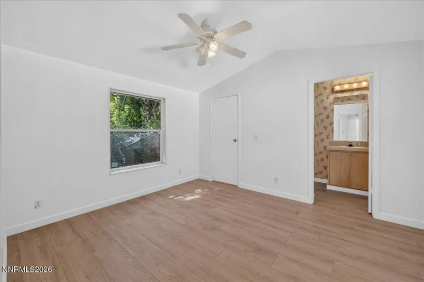 176 Crescent, Stateline, Nevada 89449, 2 Bedrooms Bedrooms, ,2 BathroomsBathrooms,Residential,Residential,Crescent,0,260010923