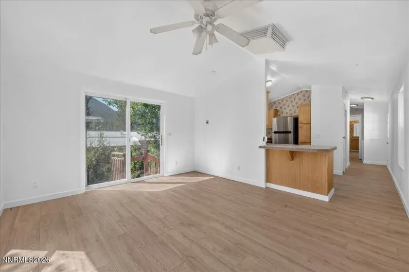 176 Crescent, Stateline, Nevada 89449, 2 Bedrooms Bedrooms, ,2 BathroomsBathrooms,Residential,Residential,Crescent,0,260010923