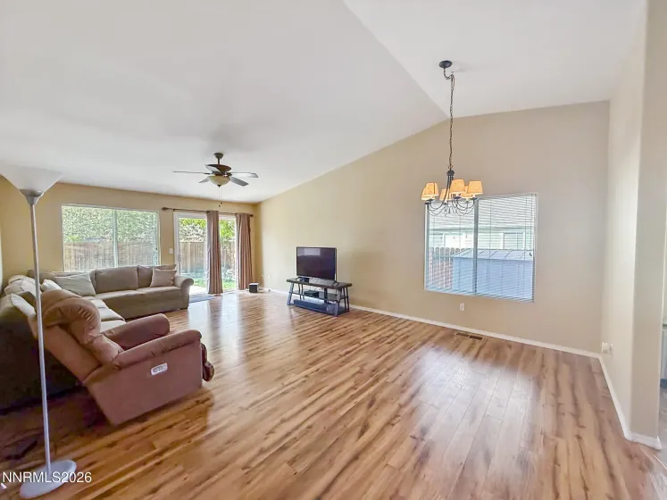 4735 Goodwin, Sparks, Nevada 89436, 3 Bedrooms Bedrooms, ,2 BathroomsBathrooms,Residential,Residential,Goodwin,0,260010924