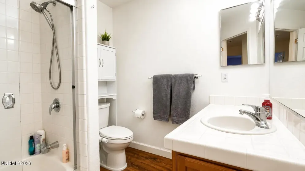 1415 Talking Sparrow, Sparks, Nevada 89441, 5 Bedrooms Bedrooms, ,3 BathroomsBathrooms,Residential,Residential,Talking Sparrow,0,260010926