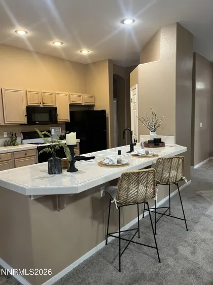 7874 Tormes, Sparks, Nevada 89436, 3 Bedrooms Bedrooms, ,2 BathroomsBathrooms,Residential,Residential,Tormes,0,260010930
