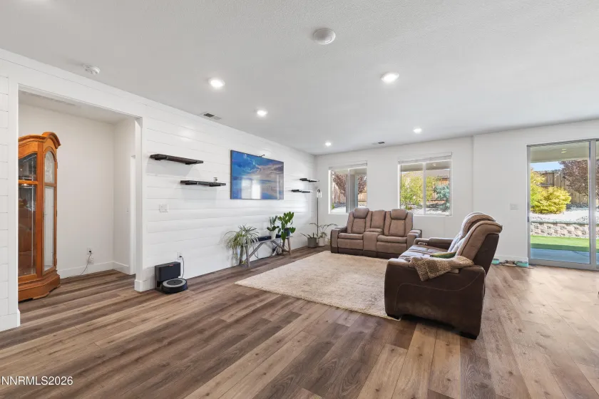 2244 Millville, Sparks, Nevada 89441, 4 Bedrooms Bedrooms, ,3 BathroomsBathrooms,Residential,Residential,Millville,0,260010934