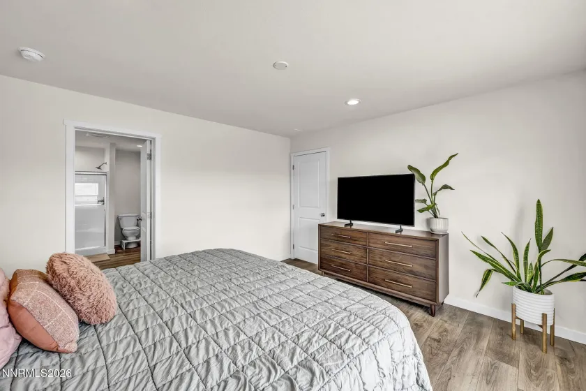 5450 Pasture View, Reno, Nevada 89510, 3 Bedrooms Bedrooms, ,2 BathroomsBathrooms,Residential,Residential,Pasture View,0,260010935