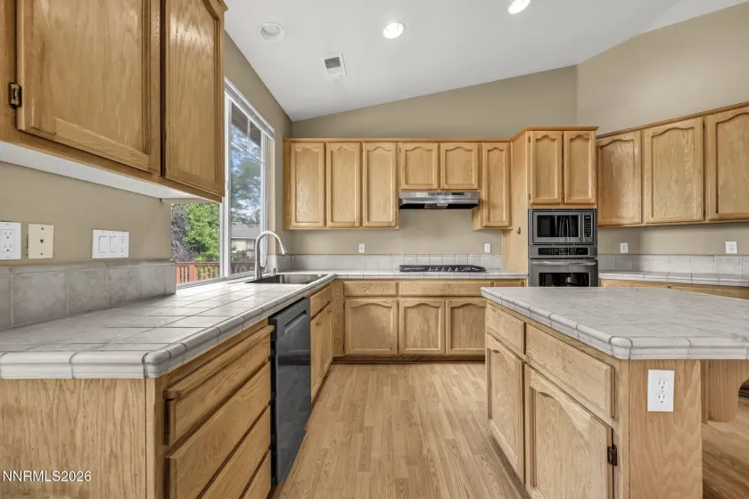 7367 La Costa, Sparks, Nevada 89436, 3 Bedrooms Bedrooms, ,3 BathroomsBathrooms,Residential,Residential,La Costa,0,260010940