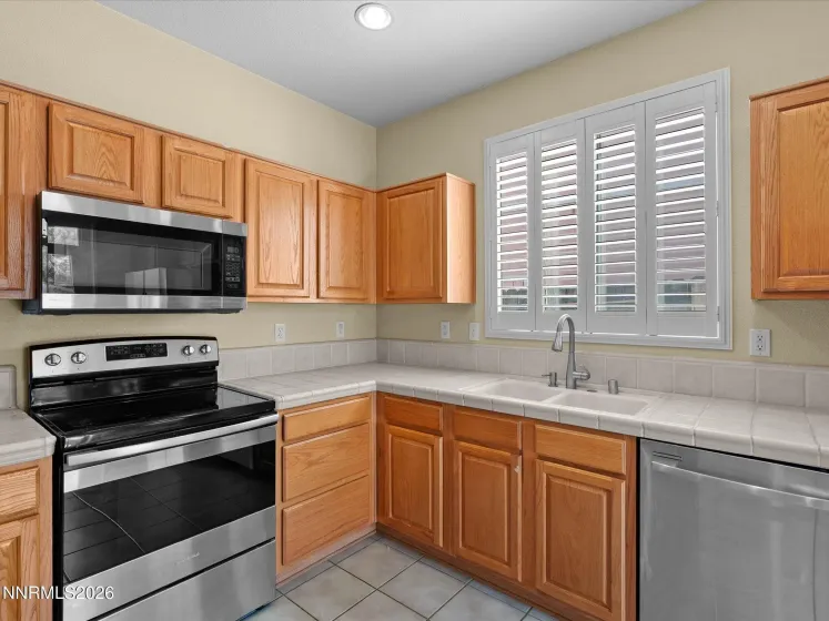 2348 Sapphire Ridge, Reno, Nevada 89523, 3 Bedrooms Bedrooms, ,3 BathroomsBathrooms,Residential,Residential,Sapphire Ridge,0,260010941