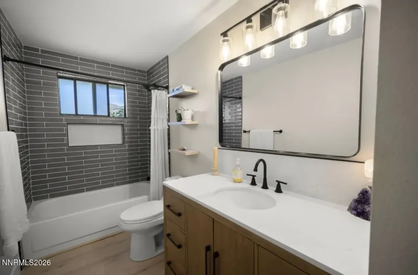 4255 Jumbo Grade, Washoe Valley, Nevada 89704, 3 Bedrooms Bedrooms, ,2 BathroomsBathrooms,Residential,Residential,Jumbo Grade,0,260010943