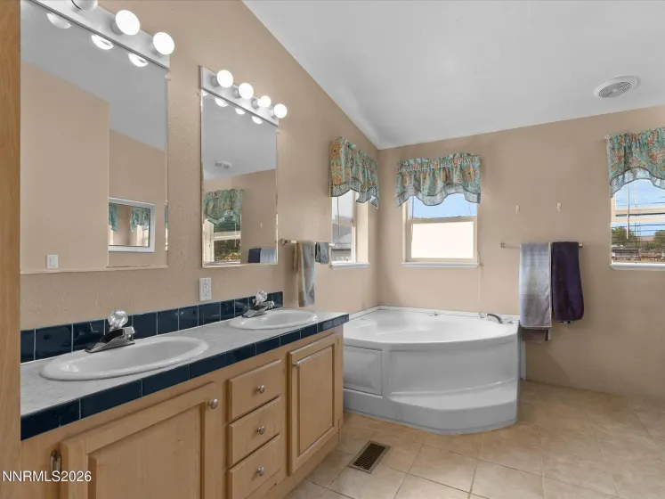285 6th, Sun Valley, Nevada 89433, 3 Bedrooms Bedrooms, ,2 BathroomsBathrooms,Residential,Residential,6th,0,260010944
