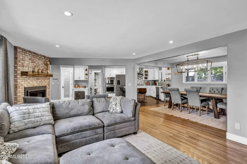 3 Circle, Carson City, Nevada 89703, 4 Bedrooms Bedrooms, ,3 BathroomsBathrooms,Residential,Residential,Circle,0,260010945