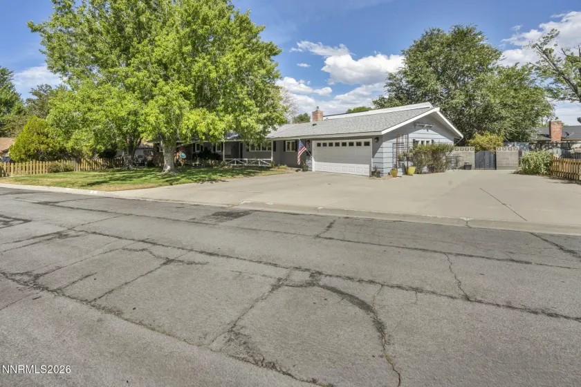 3 Circle, Carson City, Nevada 89703, 4 Bedrooms Bedrooms, ,3 BathroomsBathrooms,Residential,Residential,Circle,0,260010945