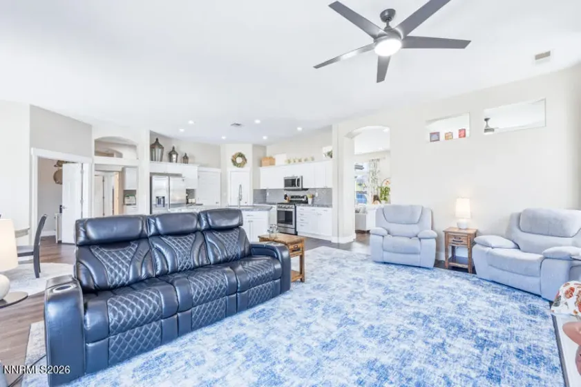 1518 Riverpark, Dayton, Nevada 89403, 4 Bedrooms Bedrooms, ,2 BathroomsBathrooms,Residential,Residential,Riverpark,0,260010946