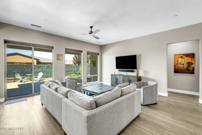 2722 Mylonite, Sparks, Nevada 89436, 4 Bedrooms Bedrooms, ,3 BathroomsBathrooms,Residential Lease,Manufactured,Mylonite,0,260010948