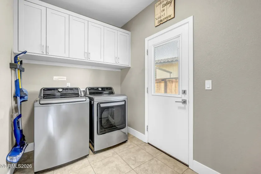 2722 Mylonite, Sparks, Nevada 89436, 4 Bedrooms Bedrooms, ,3 BathroomsBathrooms,Residential Lease,Manufactured,Mylonite,0,260010948