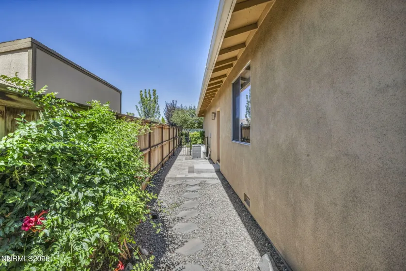 2722 Mylonite, Sparks, Nevada 89436, 4 Bedrooms Bedrooms, ,3 BathroomsBathrooms,Residential Lease,Manufactured,Mylonite,0,260010948