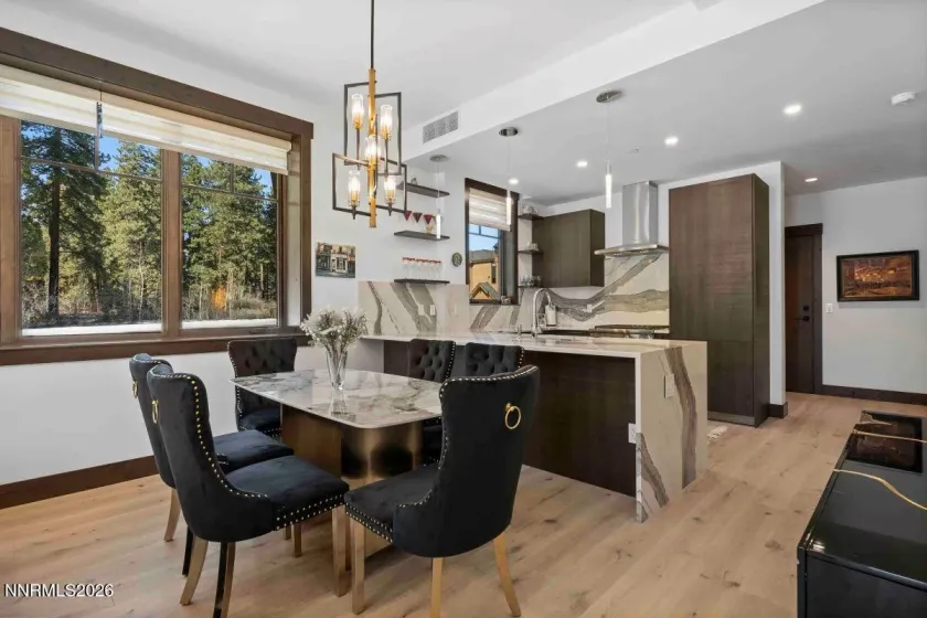 46 Beach Club, Stateline, Nevada 89449, 2 Bedrooms Bedrooms, ,3 BathroomsBathrooms,Residential,Residential,Beach Club,0,260010949