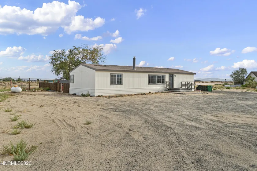 1230 Badger, Silver Springs, Nevada 89429, 3 Bedrooms Bedrooms, ,2 BathroomsBathrooms,Residential,Residential,Badger,0,260010952