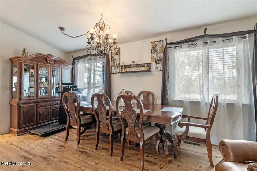 1435 Dixie, Fallon, Nevada 89406, 3 Bedrooms Bedrooms, ,2 BathroomsBathrooms,Residential,Residential,Dixie,0,260010953