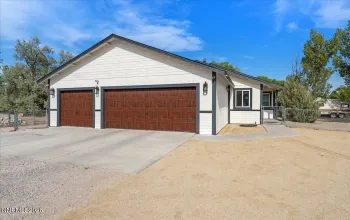 1435 Dixie, Fallon, Nevada 89406, 3 Bedrooms Bedrooms, ,2 BathroomsBathrooms,Residential,Residential,Dixie,0,260010953