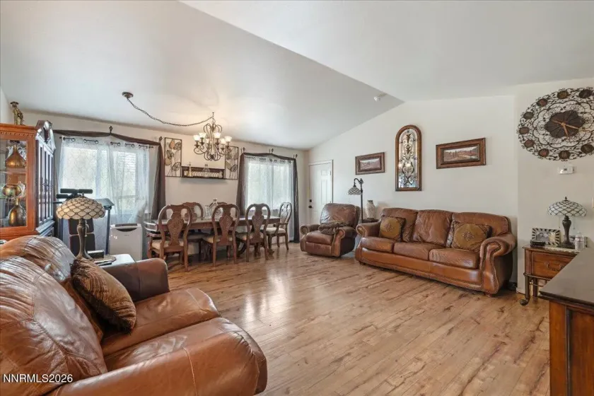1435 Dixie, Fallon, Nevada 89406, 3 Bedrooms Bedrooms, ,2 BathroomsBathrooms,Residential,Residential,Dixie,0,260010953