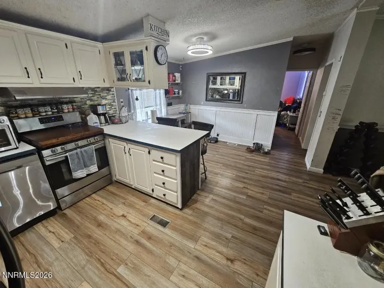 375 Magnolia, Reno, Nevada 89506, 3 Bedrooms Bedrooms, ,2 BathroomsBathrooms,Residential,Residential,Magnolia,0,260010956