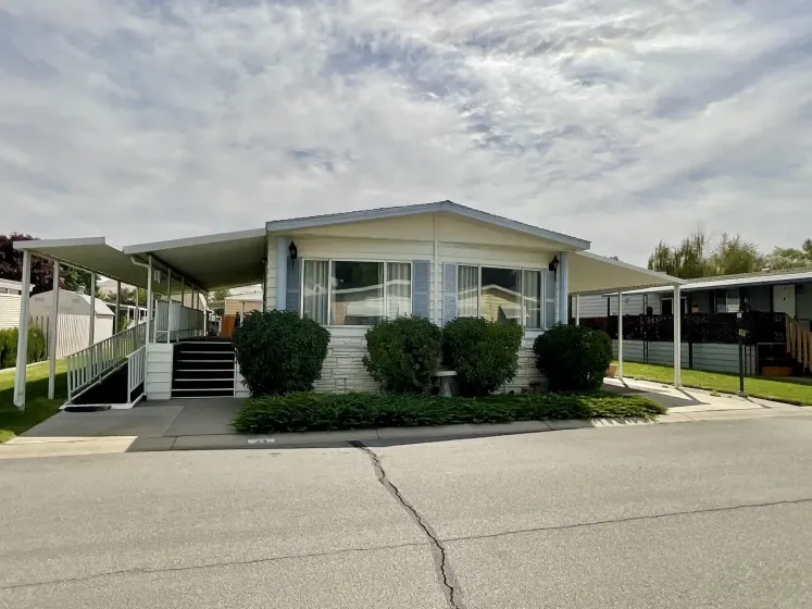 675 Parlanti Lane #43, Sparks, Nevada 89434, 2 Bedrooms Bedrooms, 10 Rooms Rooms,2 BathroomsBathrooms,Manufactured,Residential,Parlanti,0,260010959