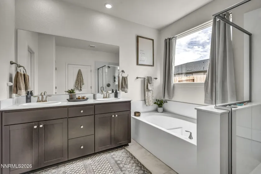 1433 Copper Hill, Carson City, Nevada 89703, 3 Bedrooms Bedrooms, ,2 BathroomsBathrooms,Residential,Residential,Copper Hill,0,260010960