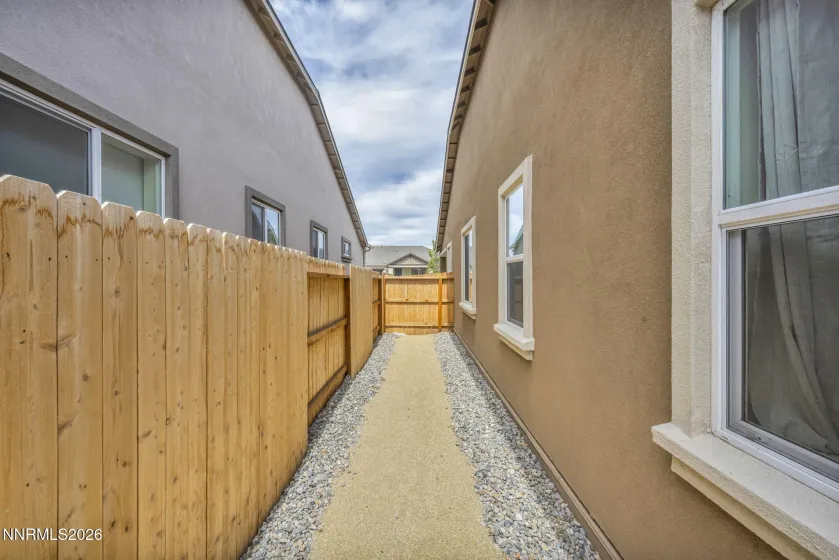 1433 Copper Hill, Carson City, Nevada 89703, 3 Bedrooms Bedrooms, ,2 BathroomsBathrooms,Residential,Residential,Copper Hill,0,260010960