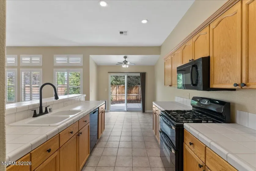 1250 Fox Glen, Reno, Nevada 89521, 3 Bedrooms Bedrooms, ,2 BathroomsBathrooms,Residential,Residential,Fox Glen,0,260010964