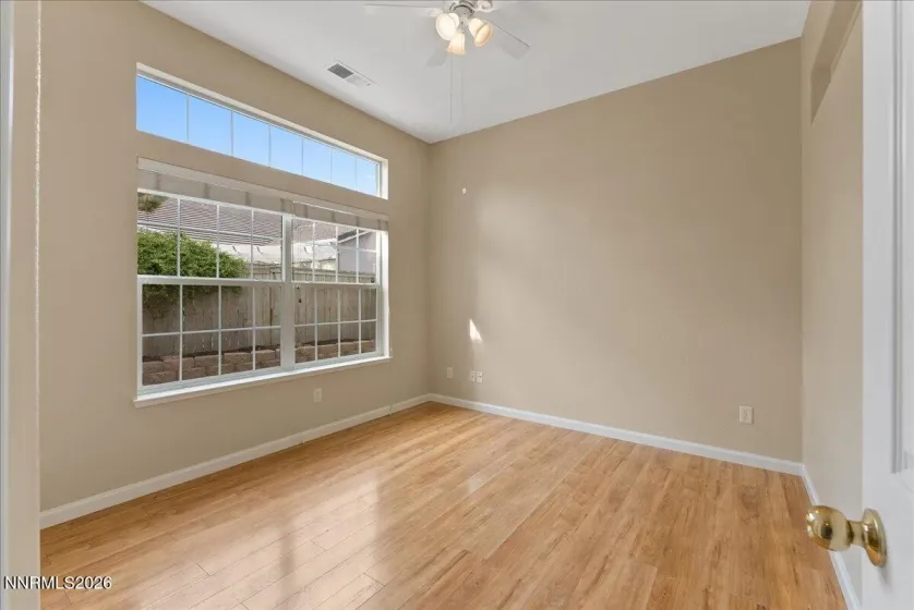 1250 Fox Glen, Reno, Nevada 89521, 3 Bedrooms Bedrooms, ,2 BathroomsBathrooms,Residential,Residential,Fox Glen,0,260010964
