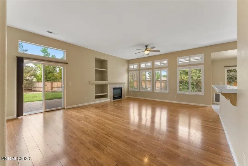 1250 Fox Glen, Reno, Nevada 89521, 3 Bedrooms Bedrooms, ,2 BathroomsBathrooms,Residential,Residential,Fox Glen,0,260010964