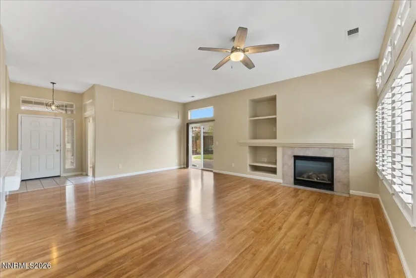 1250 Fox Glen, Reno, Nevada 89521, 3 Bedrooms Bedrooms, ,2 BathroomsBathrooms,Residential,Residential,Fox Glen,0,260010964