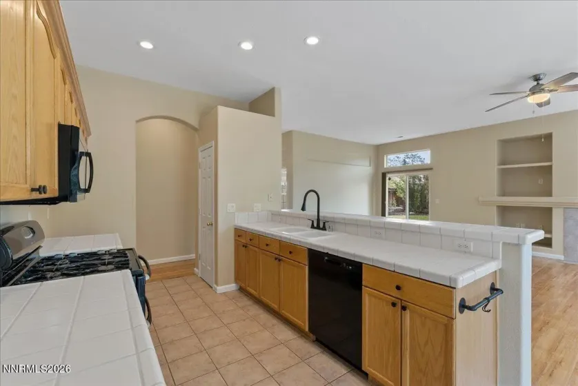 1250 Fox Glen, Reno, Nevada 89521, 3 Bedrooms Bedrooms, ,2 BathroomsBathrooms,Residential,Residential,Fox Glen,0,260010964