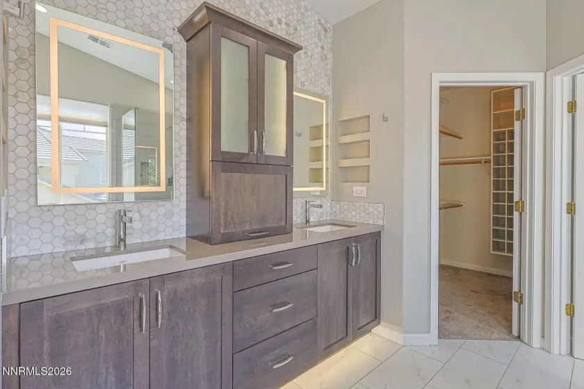 2808 Silverton, Sparks, Nevada 89436, 5 Bedrooms Bedrooms, ,3 BathroomsBathrooms,Residential,Residential,Silverton,0,260010967